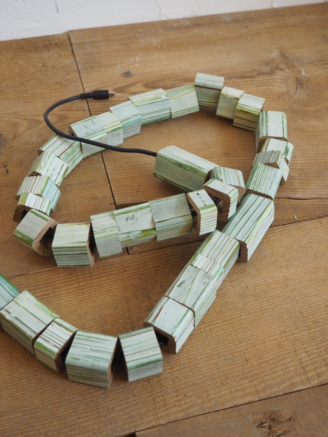 コンセントカバー