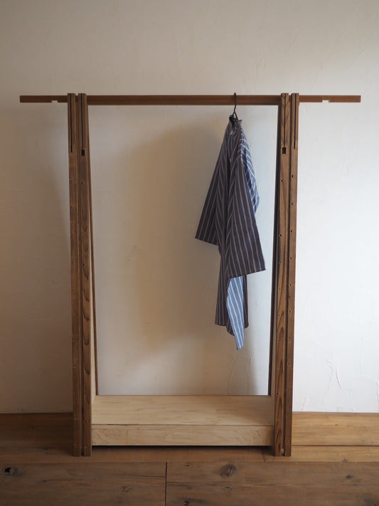 ハンガーラック